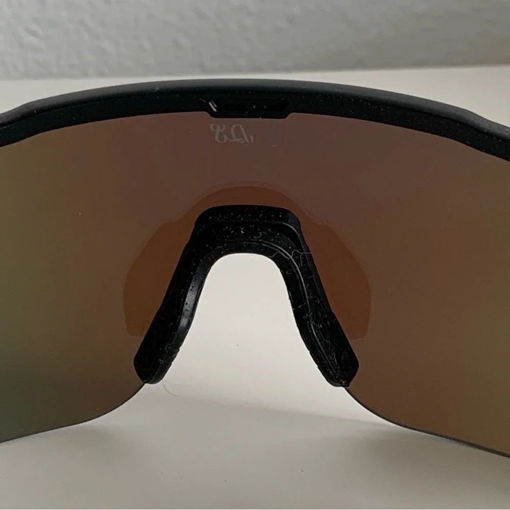 Diamond Eyewear Black Blue Sporty Sunglasses Baseball Outdoor Fishing Box Case